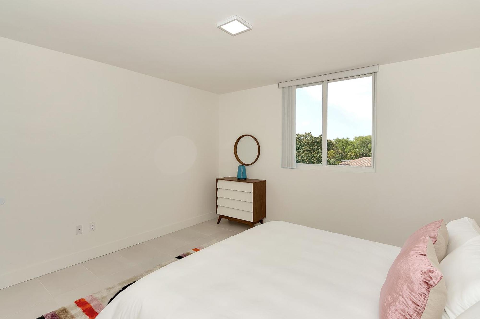 Apartamento Roami At Grove 27 Miami